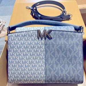 MICHAEL MICHAEL KORS
Karlie Medium Two-Tone Graphic Logo Satchel